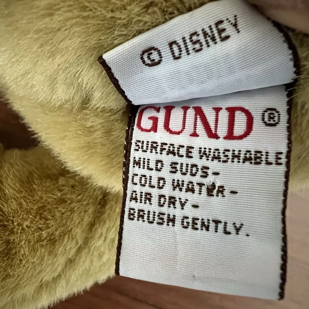 Classic Pooh by GUND x Disney Winnie the Pooh Plush Bee Around Belly 11” 1990s